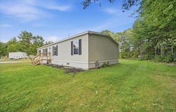92 Easy Street, Highgate, VT 05459