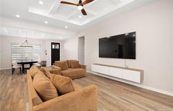 527 Hunter Drive, Alamo, TX 78516