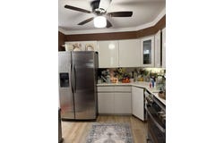 2005 Valencia Drive, Northbrook, IL 60062