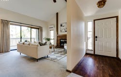 2185 LAKE ISLE Ct, Eugene, OR 97401