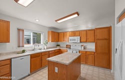 6904 Brahms Drive, Sun Valley, NV 89433