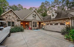 362 Foxy Lane, Martin, GA 30557