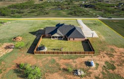 515 Sales Road, Windthorst, TX 76389