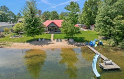 8662 W Edgewood Road, Mears, MI 49436
