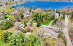 289 Crest, Douglas, MI 49406