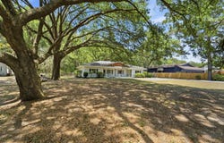 6384 Sc 162, Hollywood, SC 29449