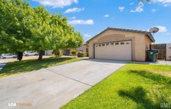 921 Olson Avenue, Bakersfield, CA 93307