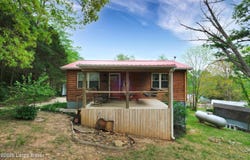 812 Ridgecrest Dr, Clarkson, KY 42726