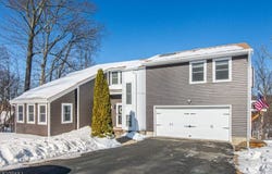 15 Sachem Rd, Jefferson Twp., NJ 07849-1007