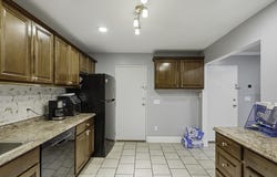 37 Hosmer St, Marlborough, MA 01752