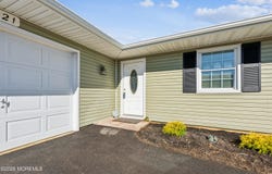 121 Whittier Road, Brick, NJ 08724