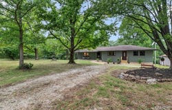 3835 Highway C, Leslie, MO 63056