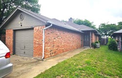 1005 Mitchell Lane, Burleson, TX 76028