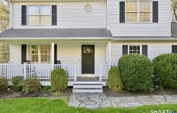 47 Dunbar Lane, Hamden, CT 06514