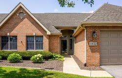 1832 Windfield Drive, Munster, IN 46321