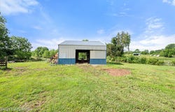 1167 New Cut Rd, Campbellsburg, KY 40011