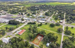 103 SW 2nd St, Chiefland, FL 32626