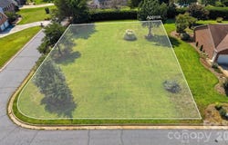 3736 Steve Ikerd Drive NE, Hickory, NC 28601