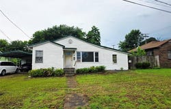 107 N Montgomery ST, Clarksville, AR 72830