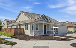 1981 Dylan ST, HOLLISTER, CA 95023