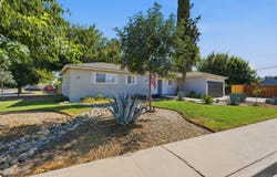 890 Laurel Lane, Lemoore, CA 93245