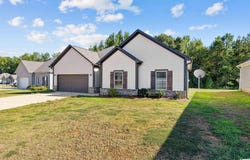 190 AVALON WAY, CLANTON, AL 35045