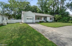 3826 Carman Road, Schenectady, NY 12303