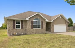 4783 Karlin Lane, Bolivar, MO 65613