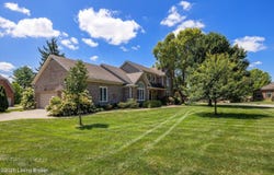 609 Berwyn Dr, Louisville, KY 40223