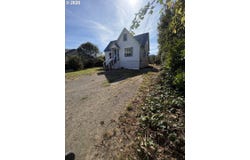 64183 WATSONVILLE Rd, CoosBay, OR 97420