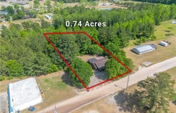 43 Dixie Lane, Waycross, GA 31503