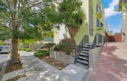 321 Warwick Ave, Oakland, CA 94610