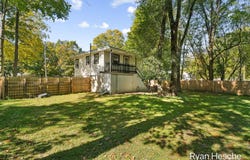 30 S Pleasant Street, Saranac, MI 48881