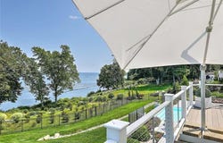 105 Heidi Drive, Portsmouth, RI 02871