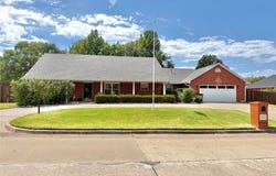 502 Pool Lane, Shawnee, OK 74801