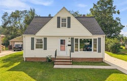 1666 Ridgeview Drive, Wickliffe, OH 44092
