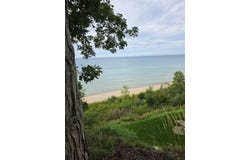 7368-A/B Beachview Drive, South Haven, MI 49090