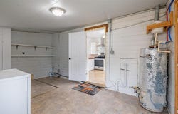 384 S Gilbert St, Powell, WY 82435