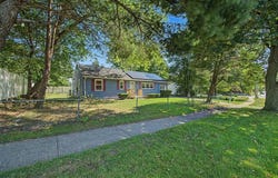369 Breckwood Blvd, Springfield, MA 01109