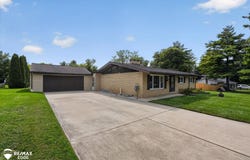 3338 Shannon Road, Burton, MI 48529