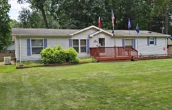 7995 Ivan Drive, Parma, MI 49269