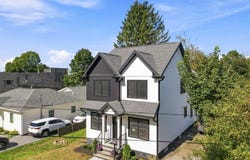 139 Main St, Franklin Boro, NJ 07416-1542