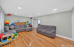47 Albert Avenue, Edison, NJ 08837