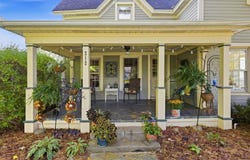 212 6th Street E, Northfield, MN 55057