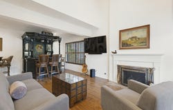 282 Hunters Point Drive, Thousand Oaks, CA 91361