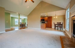 8 Nicholas Lane, Lancaster, NY 14086