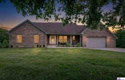 65 Arvin Avenue, Brandenburg, KY 40108