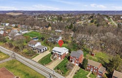 32 HERBST ROAD, Coraopolis, PA 15108