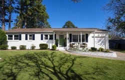 5404 Count Turf Road, Virginia Beach, VA 23462