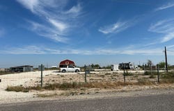 725 E 48th St, Fort Stockton, TX 79735